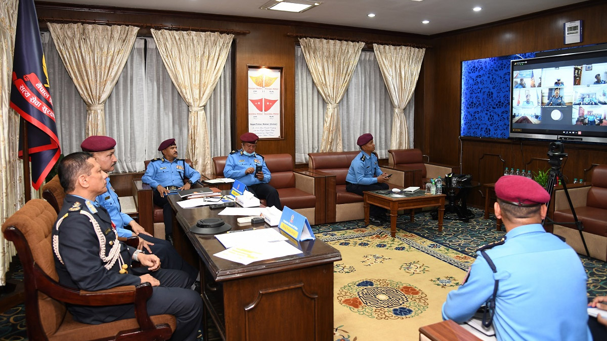 निर्वाचनमा सम्भावित चुनौतीको सामनाका लागि तयार रहन आइजिपी सिंहको निर्देशन